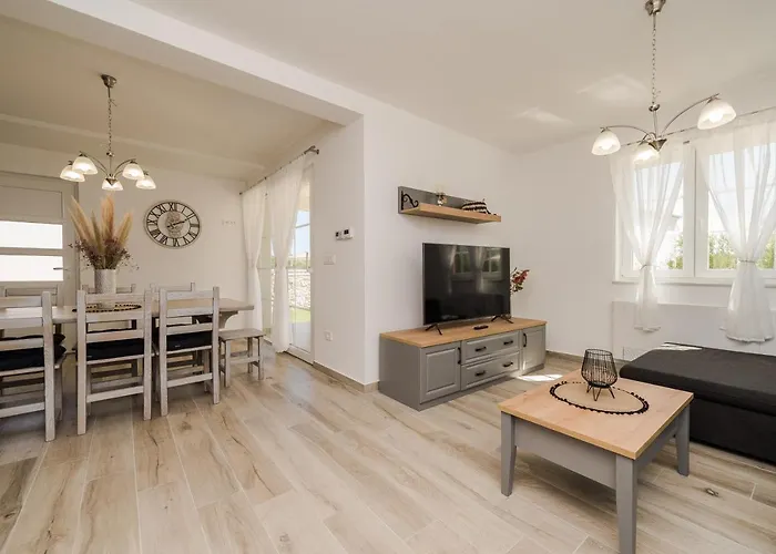 Вилла Luxury Vid1 With Heated Pool, Jacuzzi And Sauna 01 - By Ta Leut Agency *