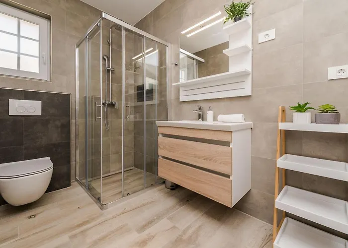 Luxury Vid1 With Heated Pool, Jacuzzi And Sauna 01 - By Ta Leut Agency